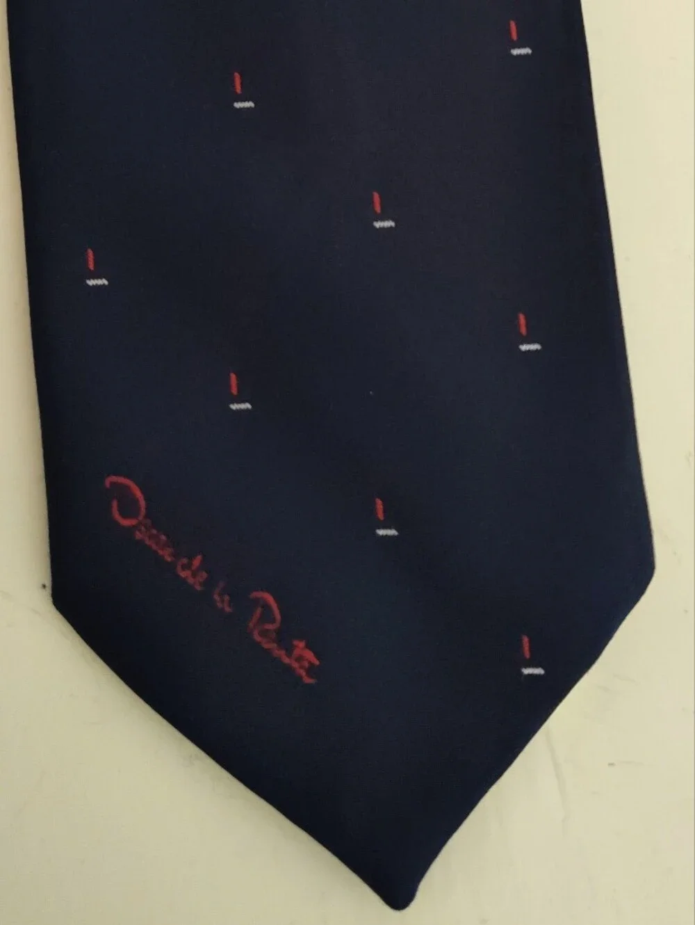 Vintage Oscar de la Renta Navy Tie with Red and White Micro Sailboats